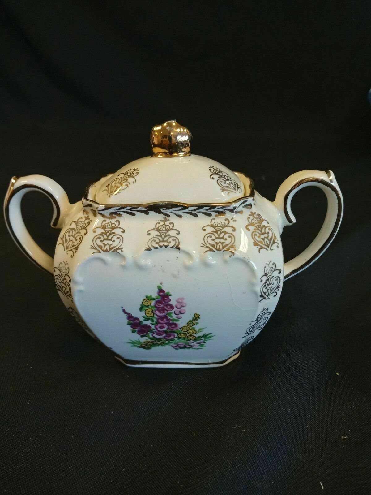 Vintage Sadler Sugar Pot  DAINTY MISS Gilded 9.5cm Tall - (7893)