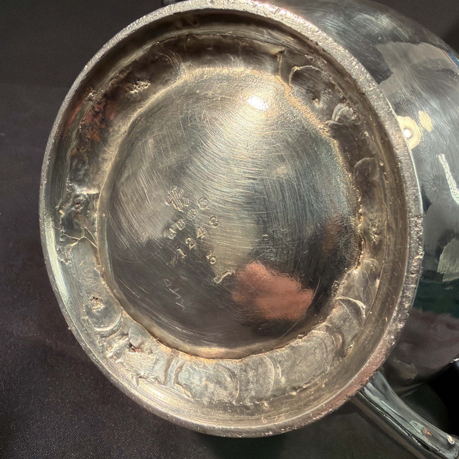 Atkin brothers 1920's Silver Plate Heavy Teapot in excellent condition - (2057)