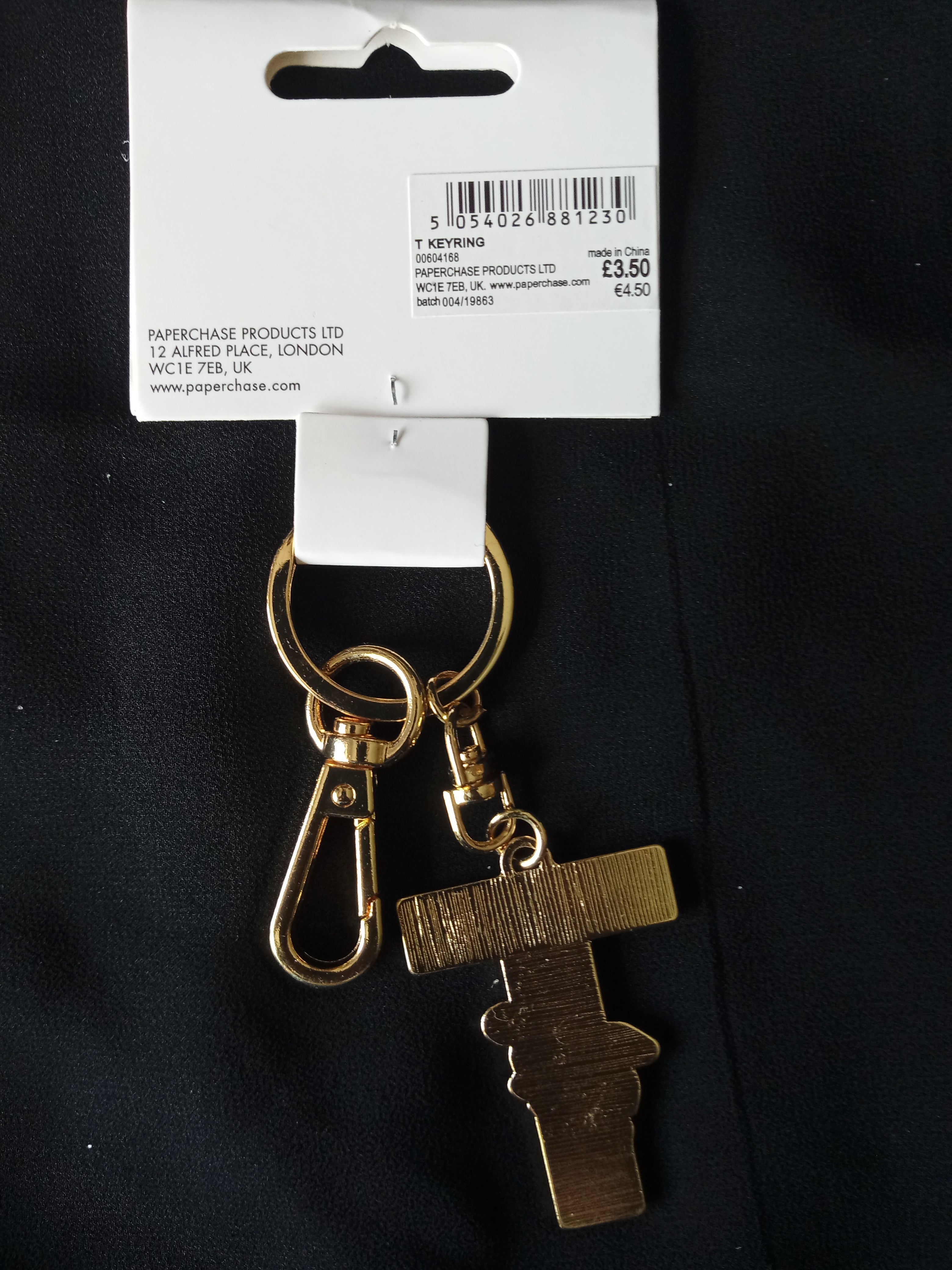 KEYRING Bag Charm - Gorgeous Gold coloured metal "T" Letter Keyring - (1230)