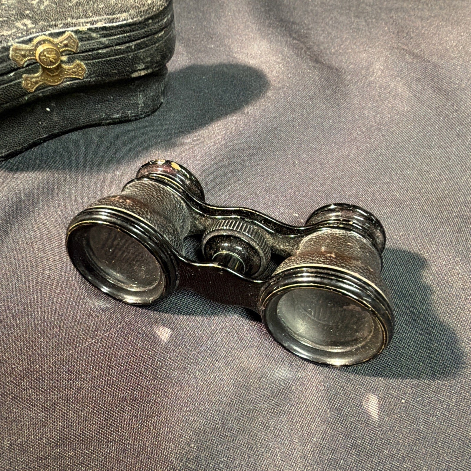 Thomas Armstrong & Brother Paris & Manchester Victorian Opera Glasses - (2002)