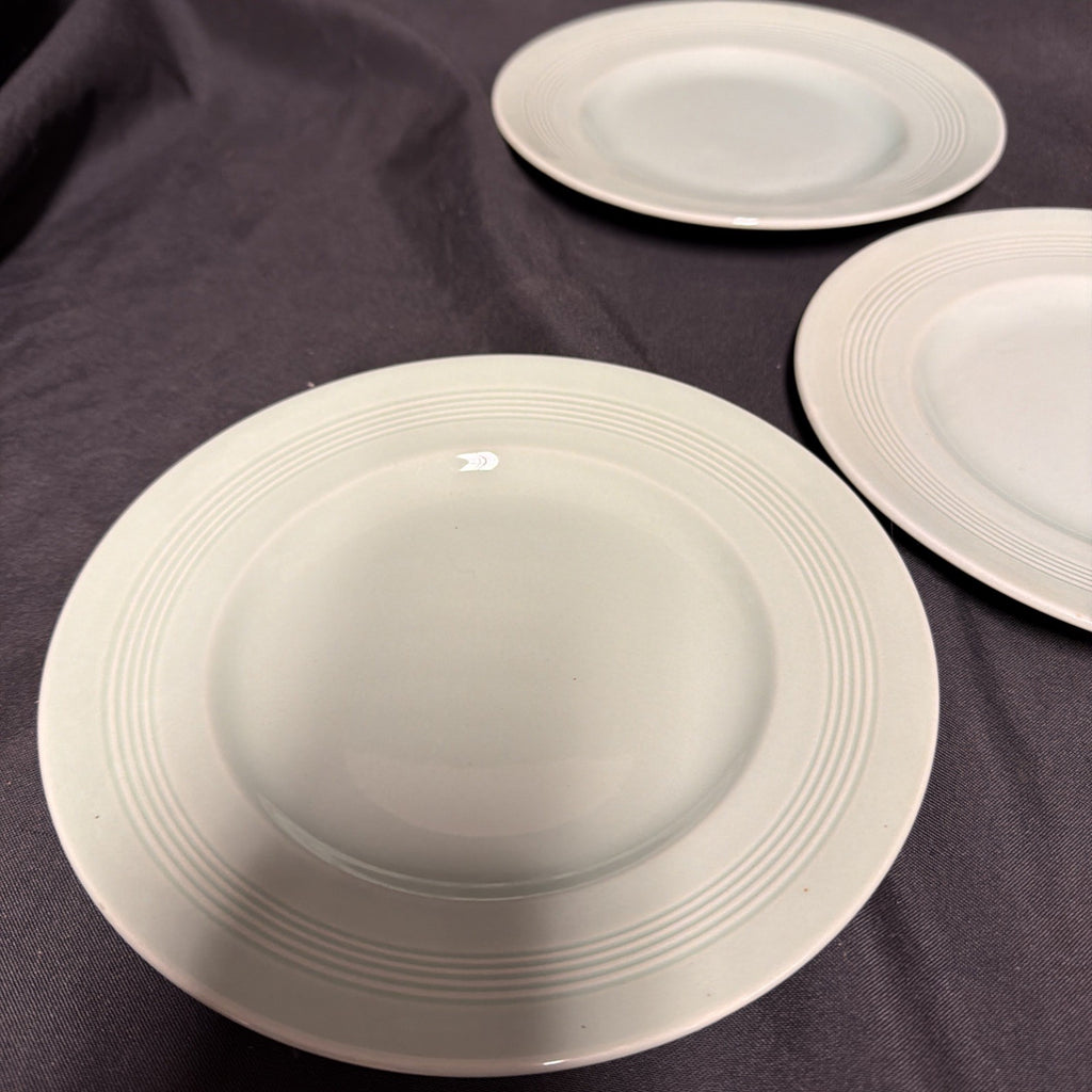 Wood's Ware Beryl Utility Green 1940's Ceramic Tea Plates 20cm D. x 5 GC - (1917) 
