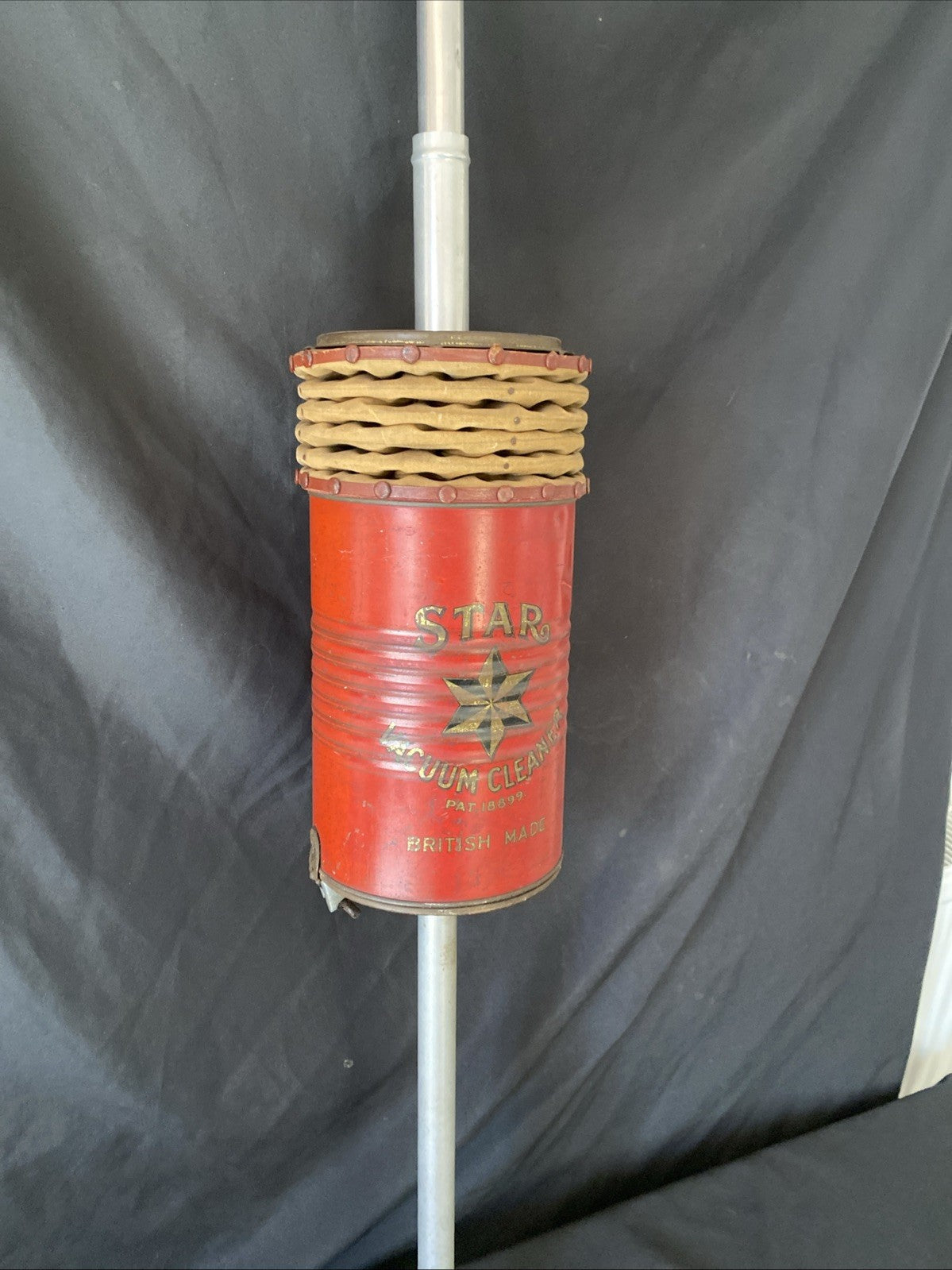 Antique STAR Vacuum Cleaner 1910 - 1938 Lovely museum / prop condition - (1045)