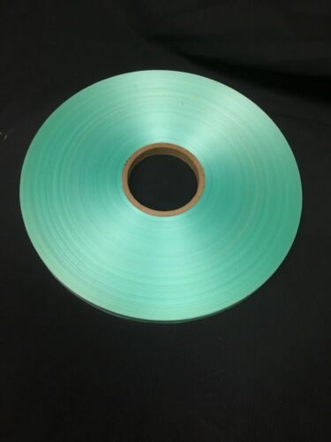 Christmas Gift Wrap Curling Ribbon 680 Metres Long x 8mm Wide HUGE reel GREEN