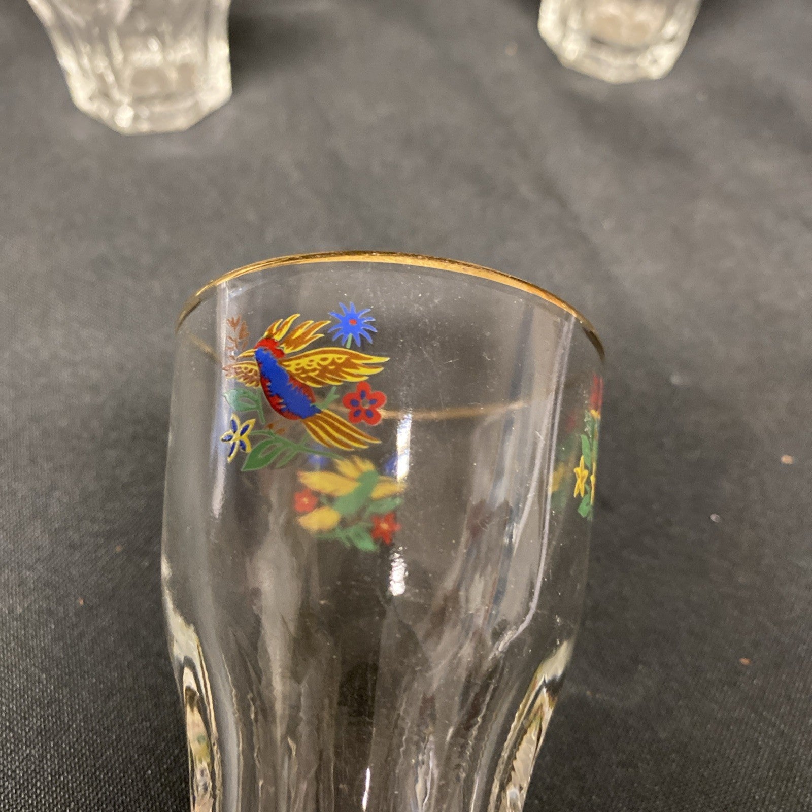 6 x Vintage 1950's Claymer Glasses Glass shot liqueur parrots design with REG mark (1482)