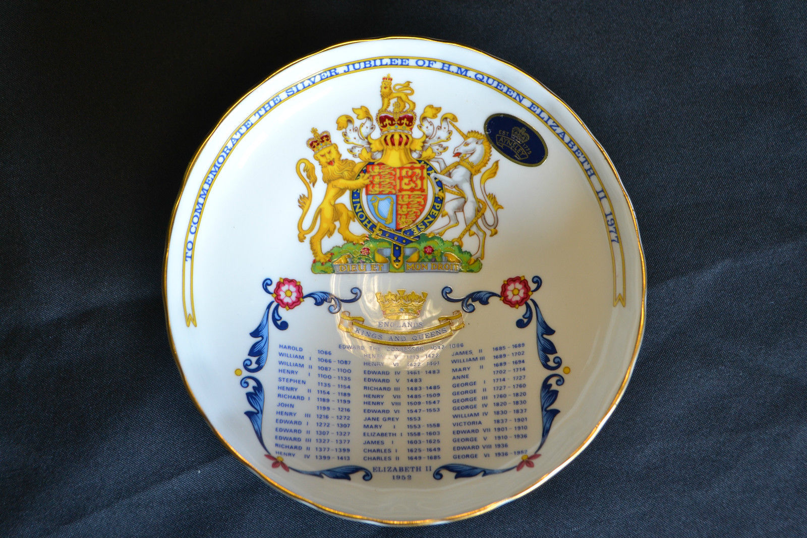 Aynsley China Commemorative Kings & Queens Silver Jubilee 1977 Footed Bowl (1560