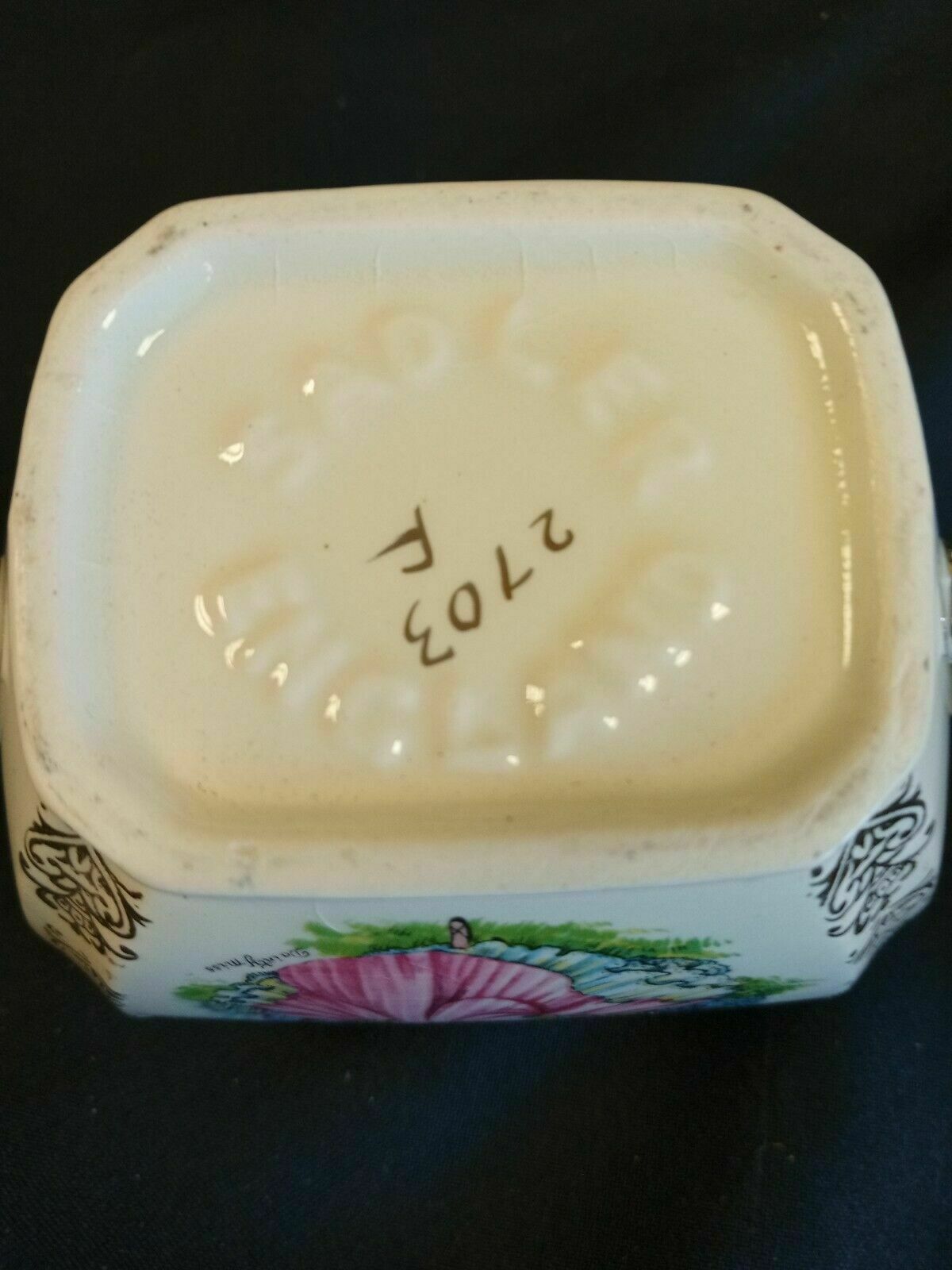 Vintage Sadler Sugar Pot  DAINTY MISS Gilded 9.5cm Tall - (7893)