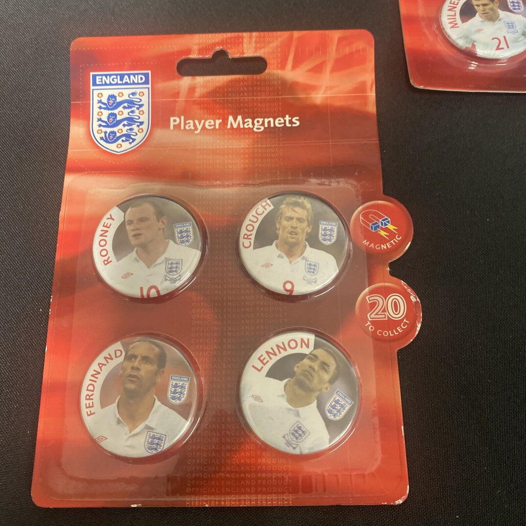 England World Cup 2010 Official Player Magnets x 16 NEW in packet - 9382