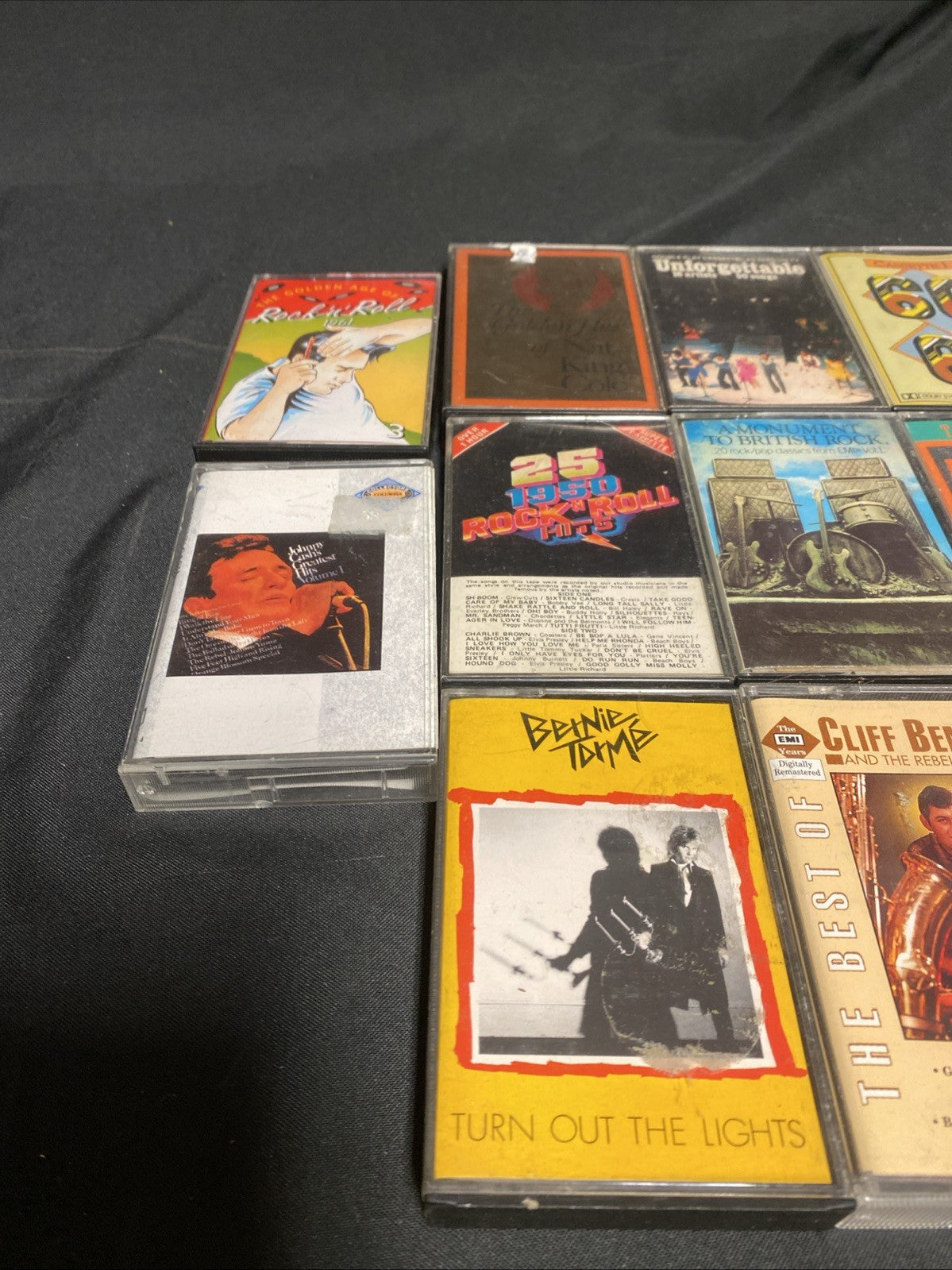 20 Cassette tapes Mainly 60's / 70's Tom Jones Bennett Shadows - (1742)
