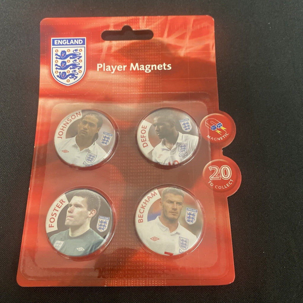 England World Cup 2010 Official Player Magnets x 16 NEW in packet - 9382