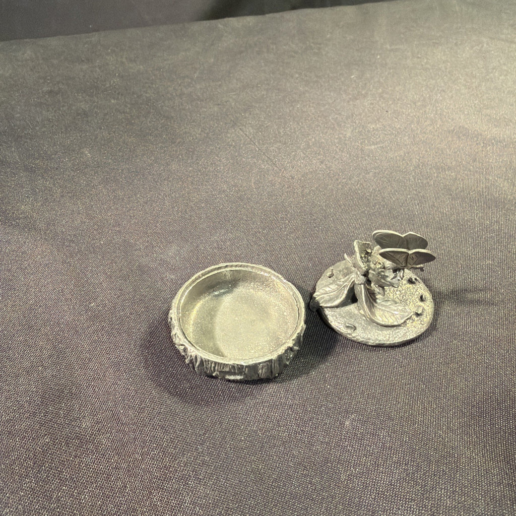Woodsetton by R. Rice Small Pewter Pill Box Butterfly Flower and bark base 1980's - (1974)