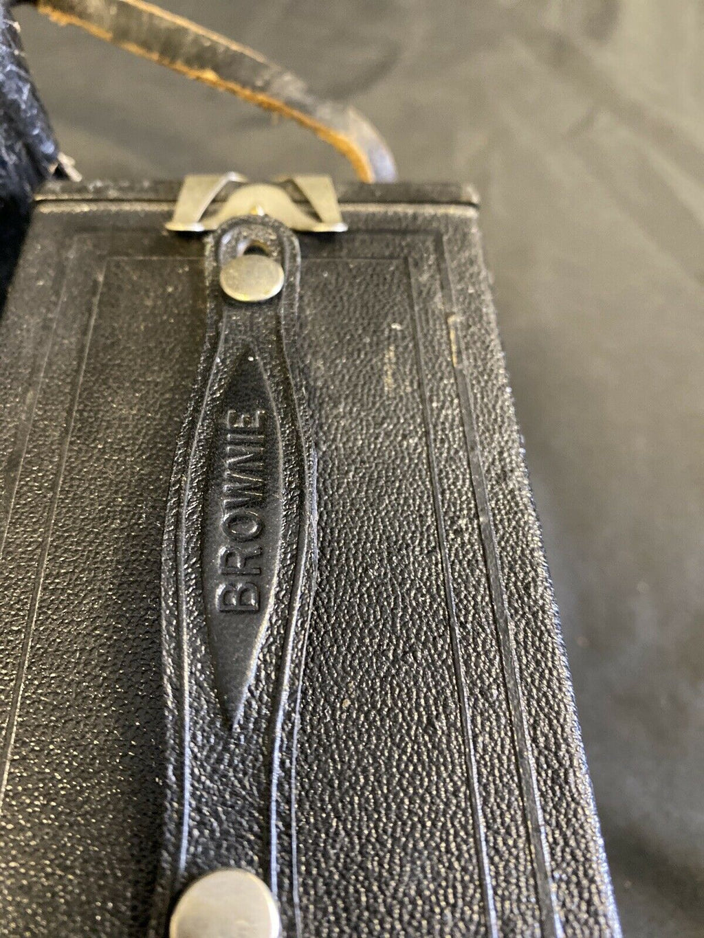 Kodak Brownie No 2 Camera with case in original condition - (7132)