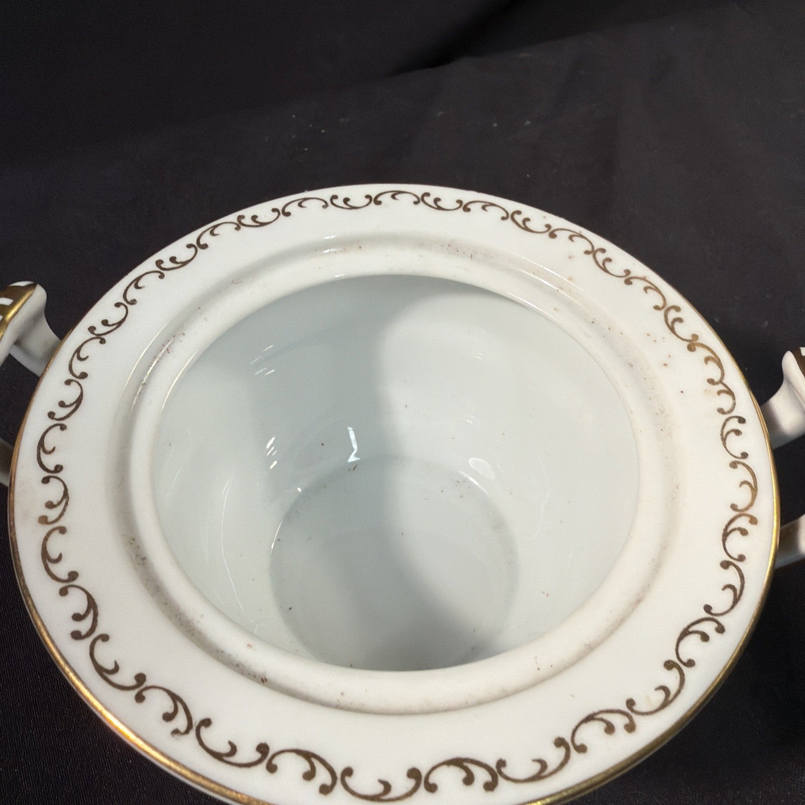 Noritake Occupied Japan Two Handled Lidded Bowl Excellent Cond. - (2063)