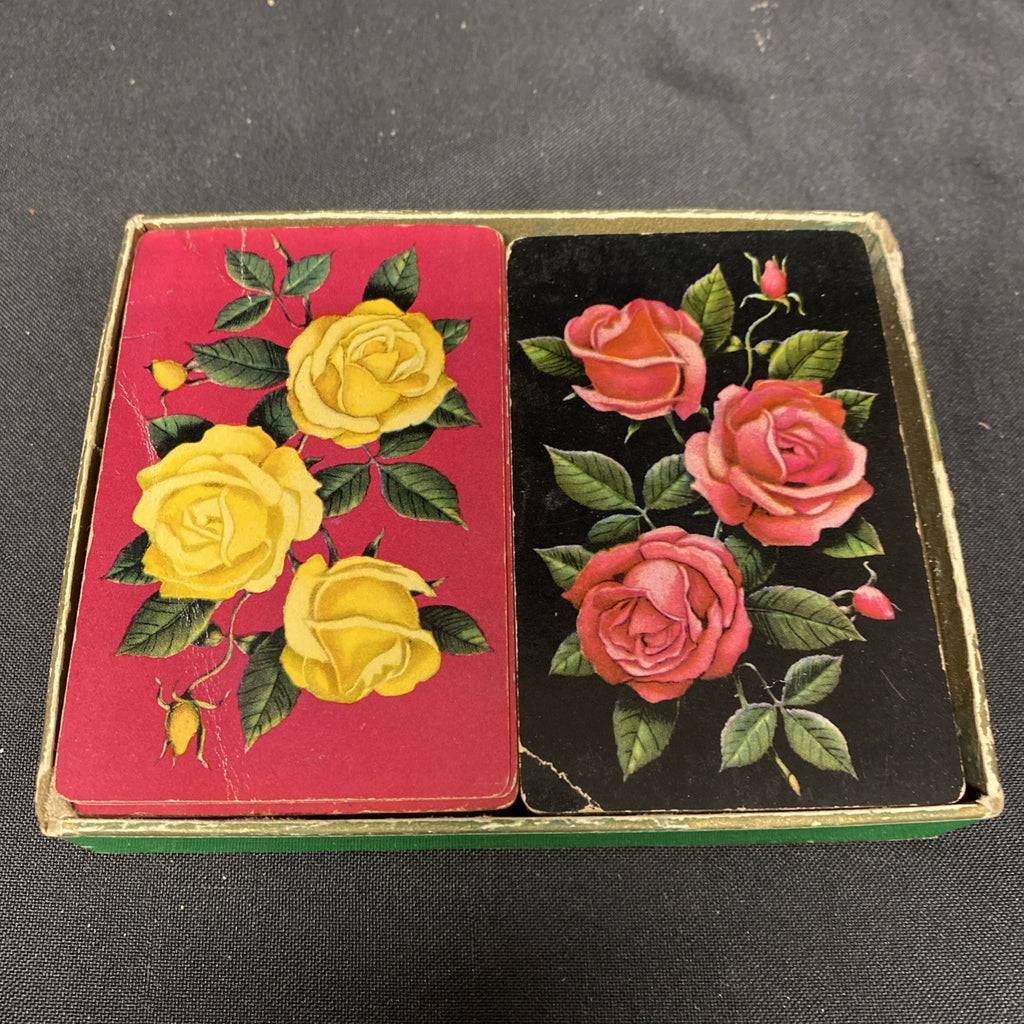 Vintage Midway Plastic Coated Playing Cards Twin Pack Roses - (1747)