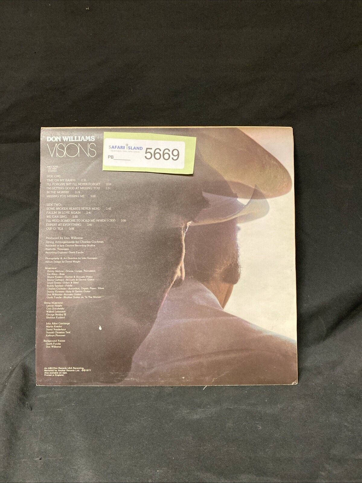 VINYL RECORD - Don Williams - VISIONS - 1977 LP Album - (5669)