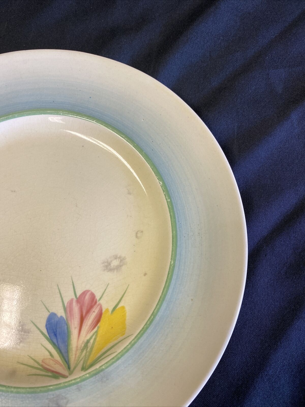 Clarice Claiff Crocus Design Newport Pottery - Plate x 1 x 23cm - (7659)