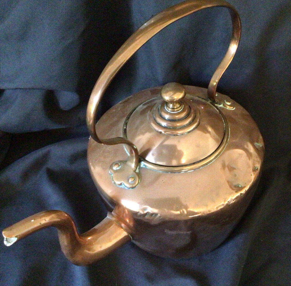 Kettle VERY heavy copper antique kettle nice patina - (8603)