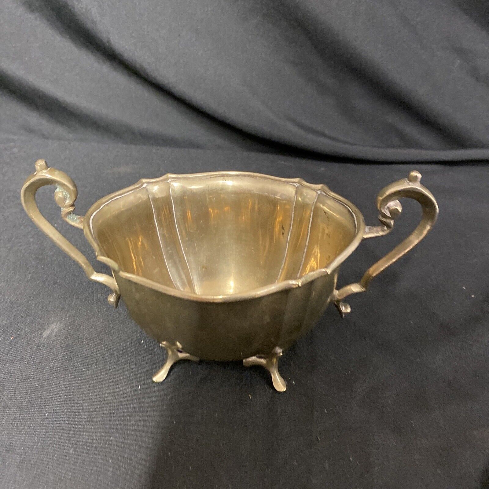 Antique EPNS Heavy Silver Plate two handled bowl / ewer Ex. Cond. - (9157)