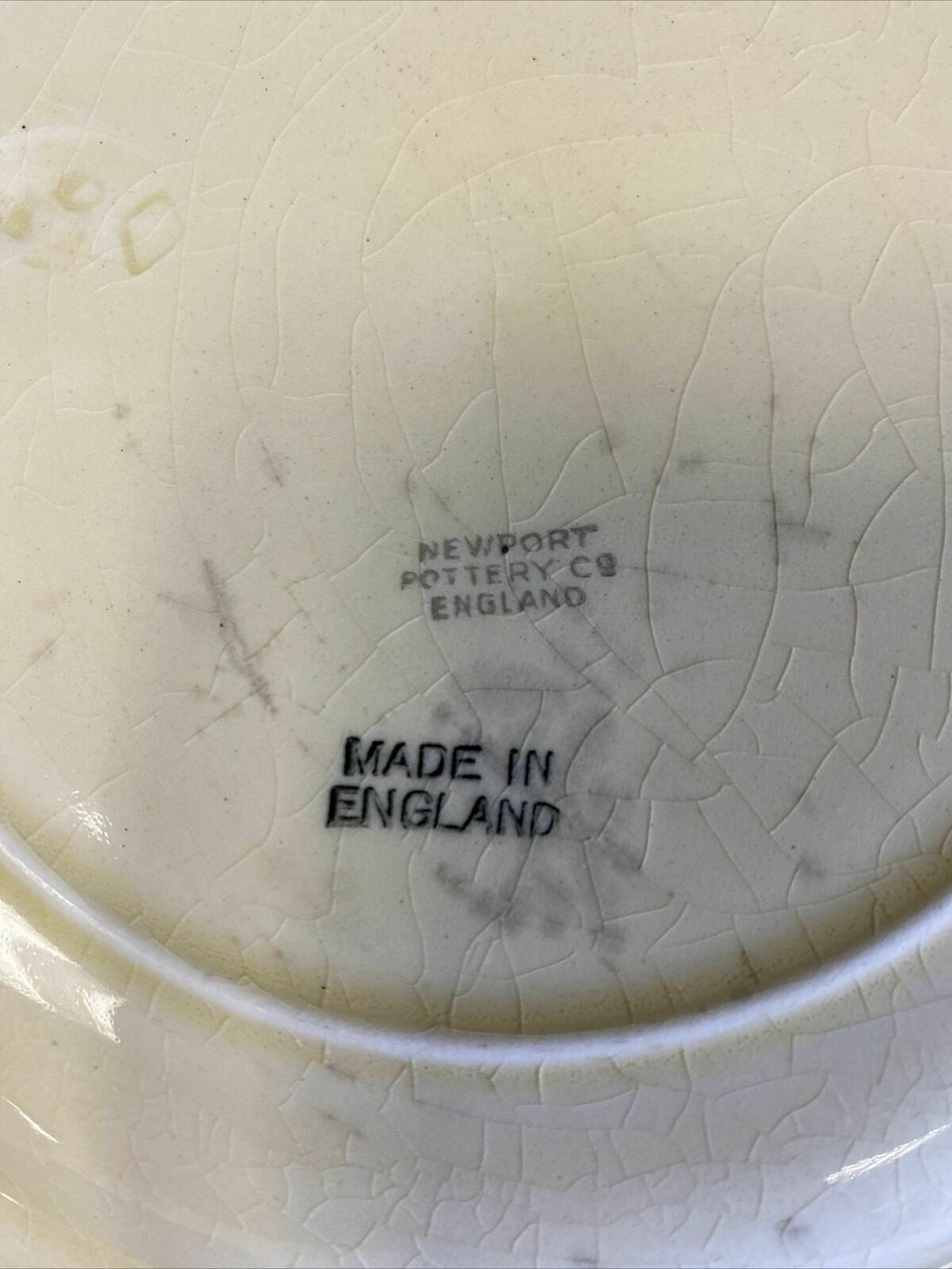 Clarice Claiff Crocus Design Newport Pottery - Plate x 1 x 23cm - (7659)