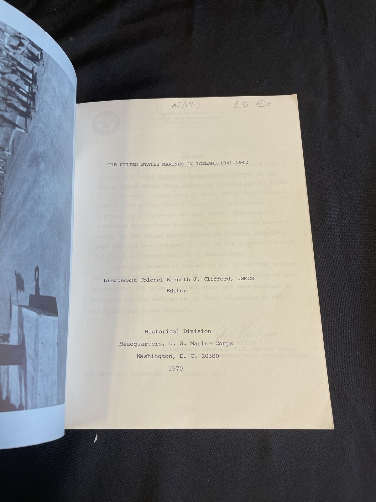 US Navy Marine Corp Reference Pamphlet MARINES IN ICELAND 1941 - 1942 -(8247)