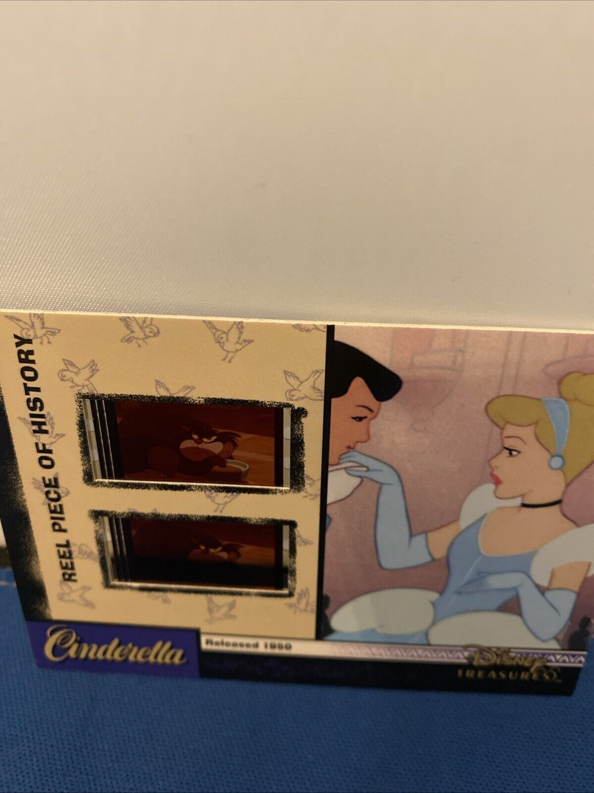 2003 Upper Deck Disney Treasures Cinderella Reel Piece of History Card PH15 5771
