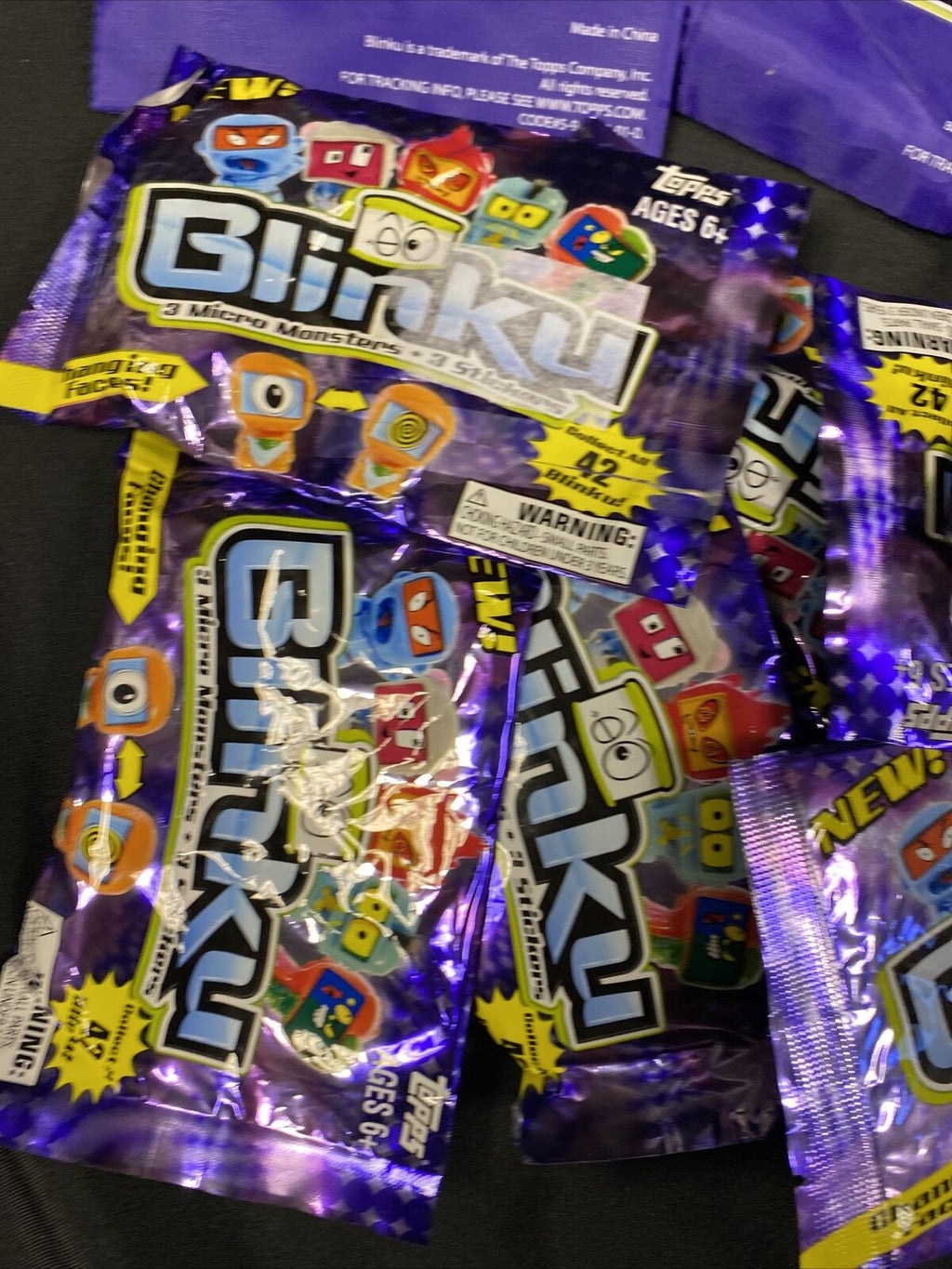 Topps Blinku x 8 Packs plus bags - Old Stock from 2009 - (7296)