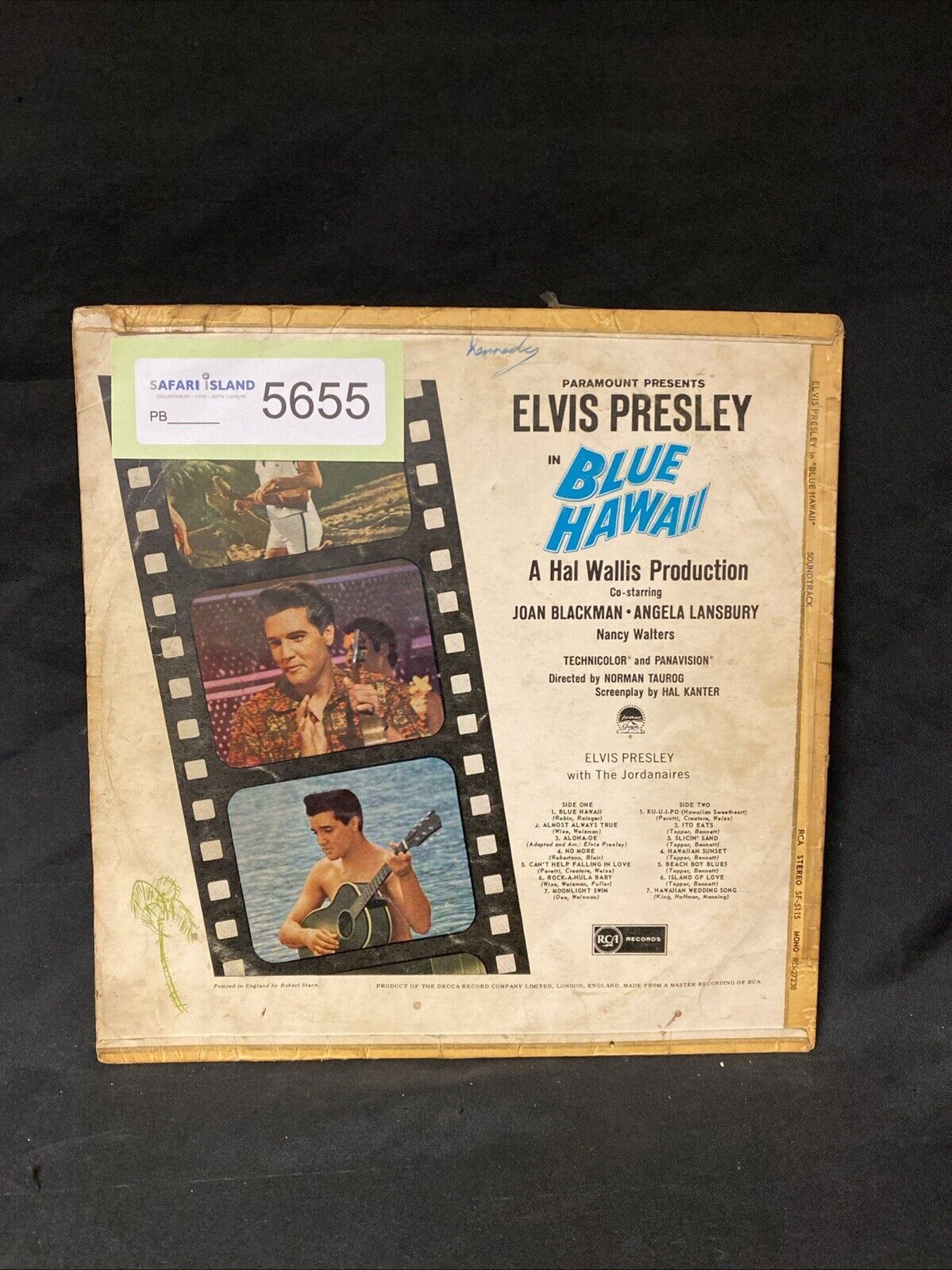 VINYL RECORD - Elvis Presley BLUE HAWAII 1961 album RCA Black Label -(5655)
