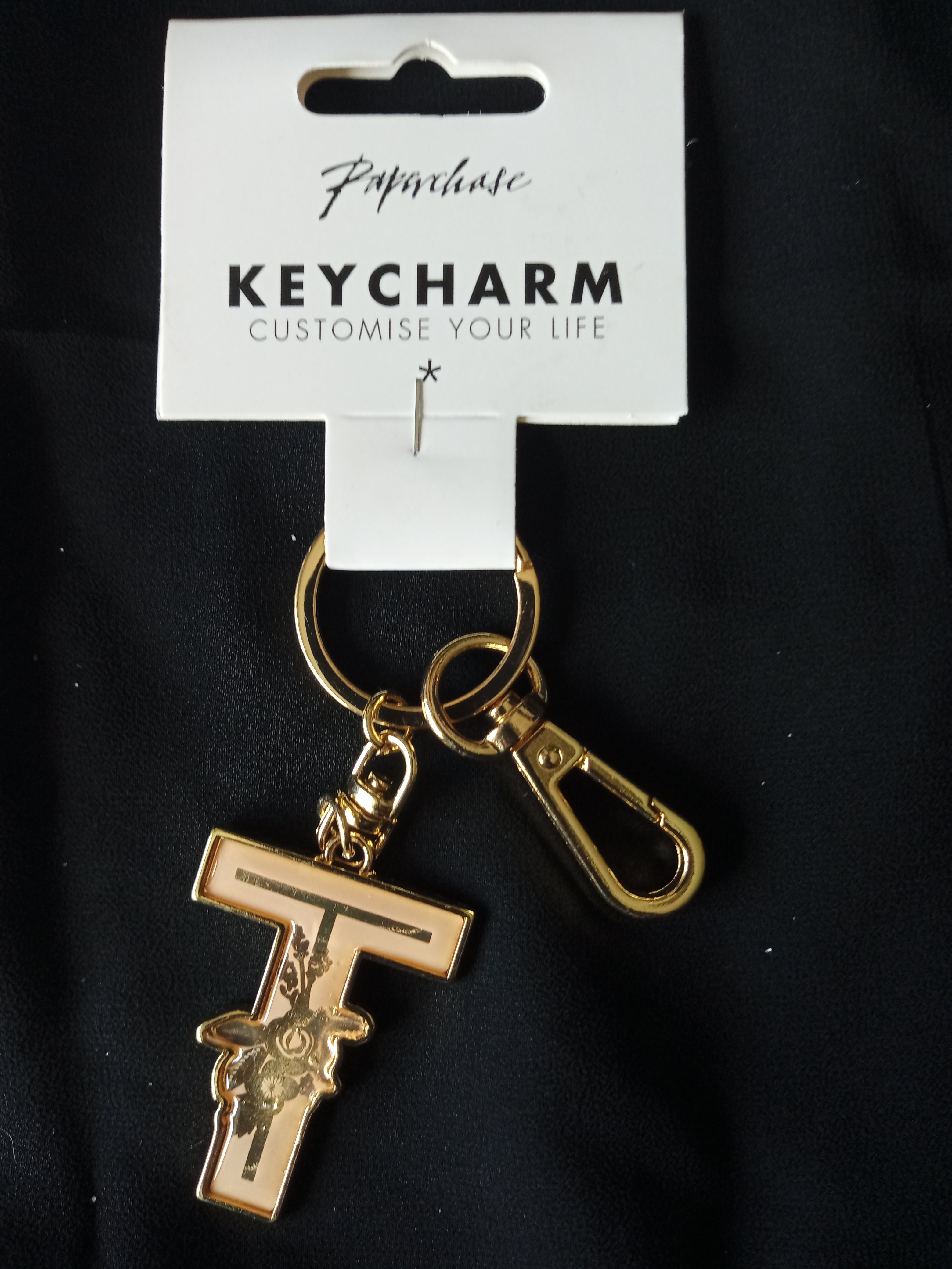 KEYRING Bag Charm - Gorgeous Gold coloured metal "T" Letter Keyring - (1230)