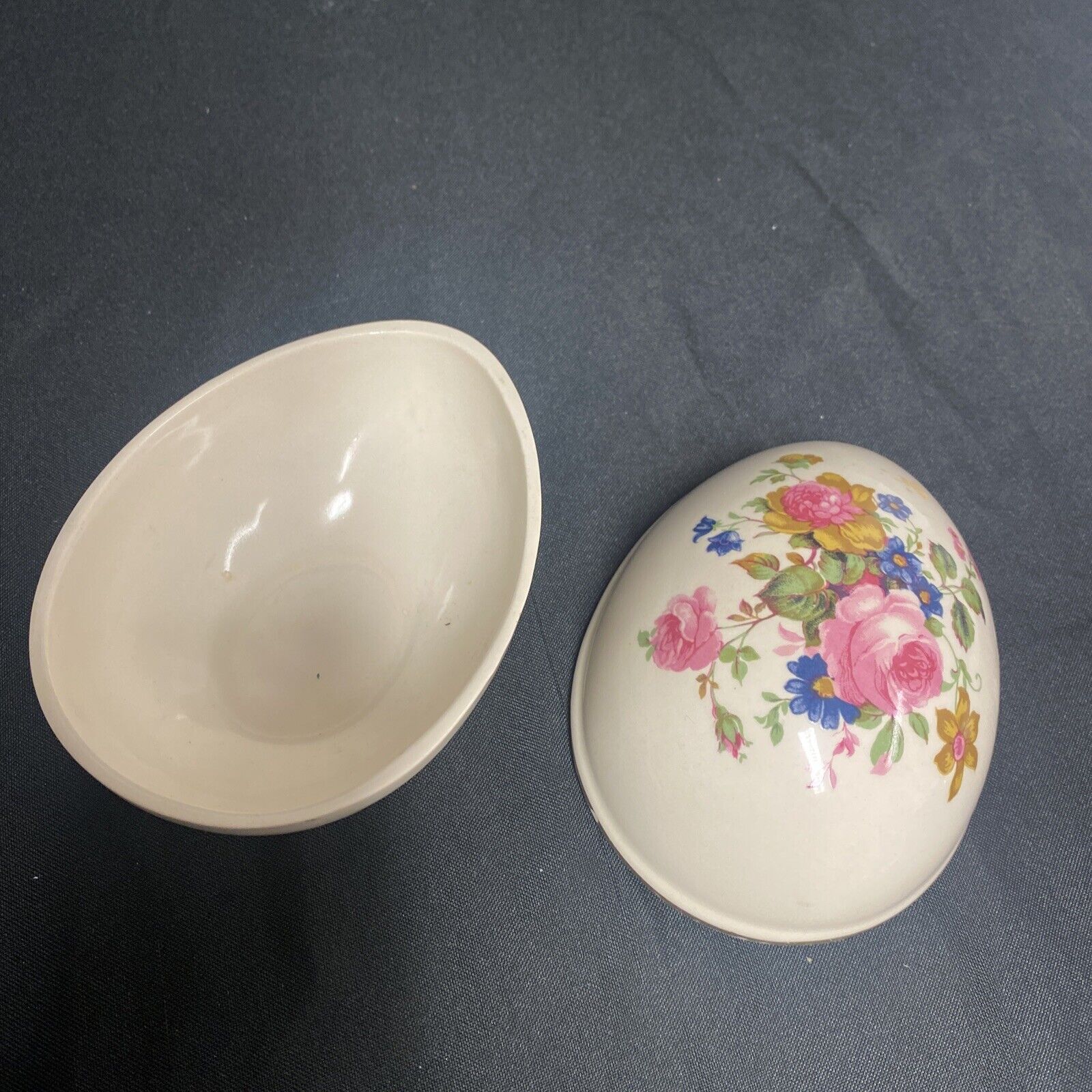 Trinket Box EGG -  Sadler Staffordshire England Pottery Floral Design - (9221)