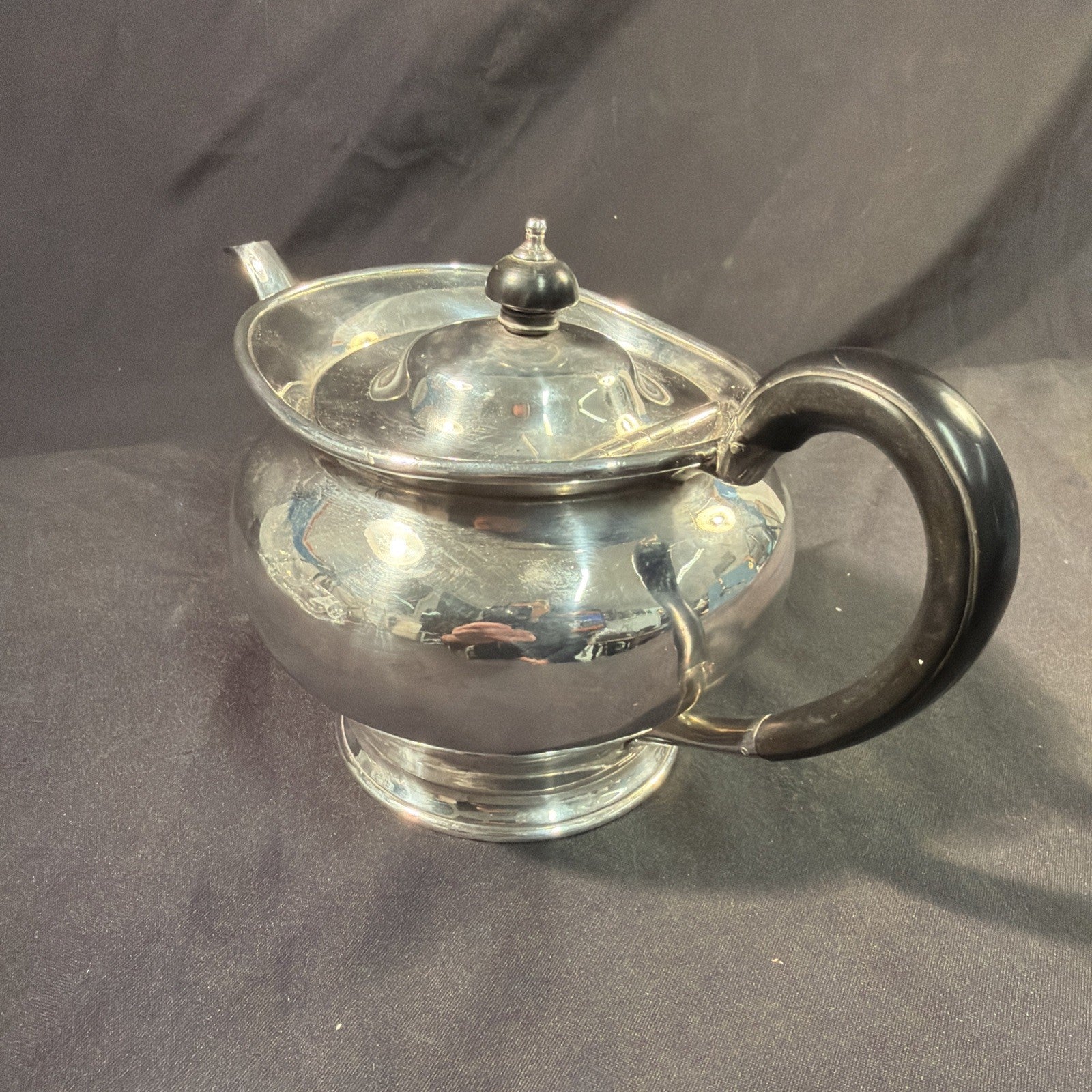 Atkin brothers 1920's Silver Plate Heavy Teapot in excellent condition - (2057)