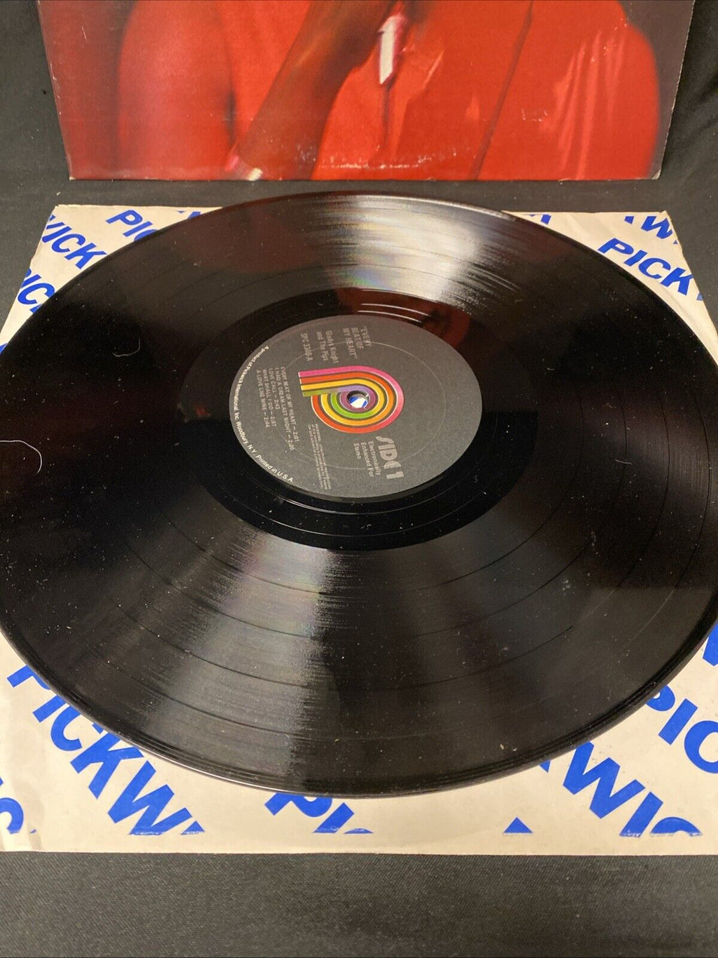 VINYL RECORD - Gladys Knight & The Pips - Every Beat of My Heart -SPC3349 (5679)
