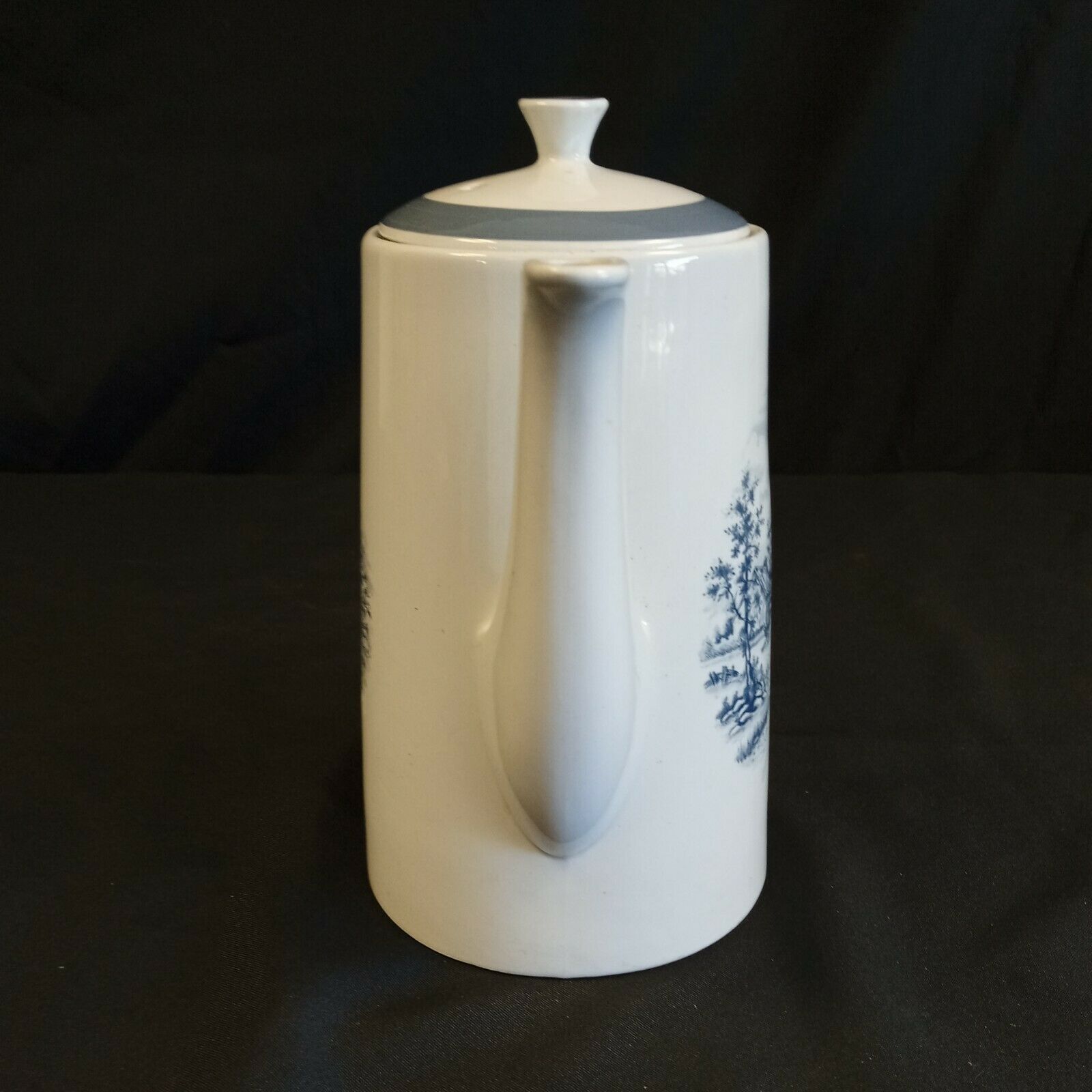 Alfred Meakin Home In The Country Teapot with lid - (8116)