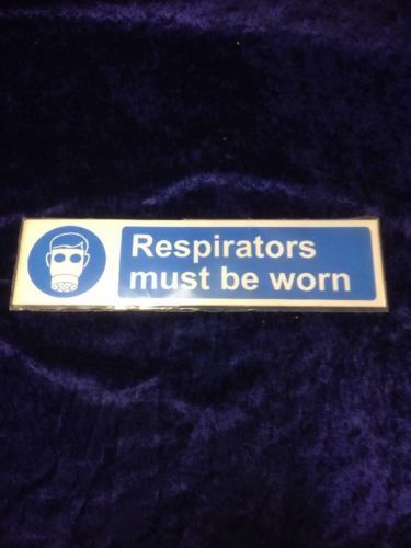 Safety Sticker Sign 300x75mm - Pack of 10 -  RESPIRATORS MUST BE WORN (704)