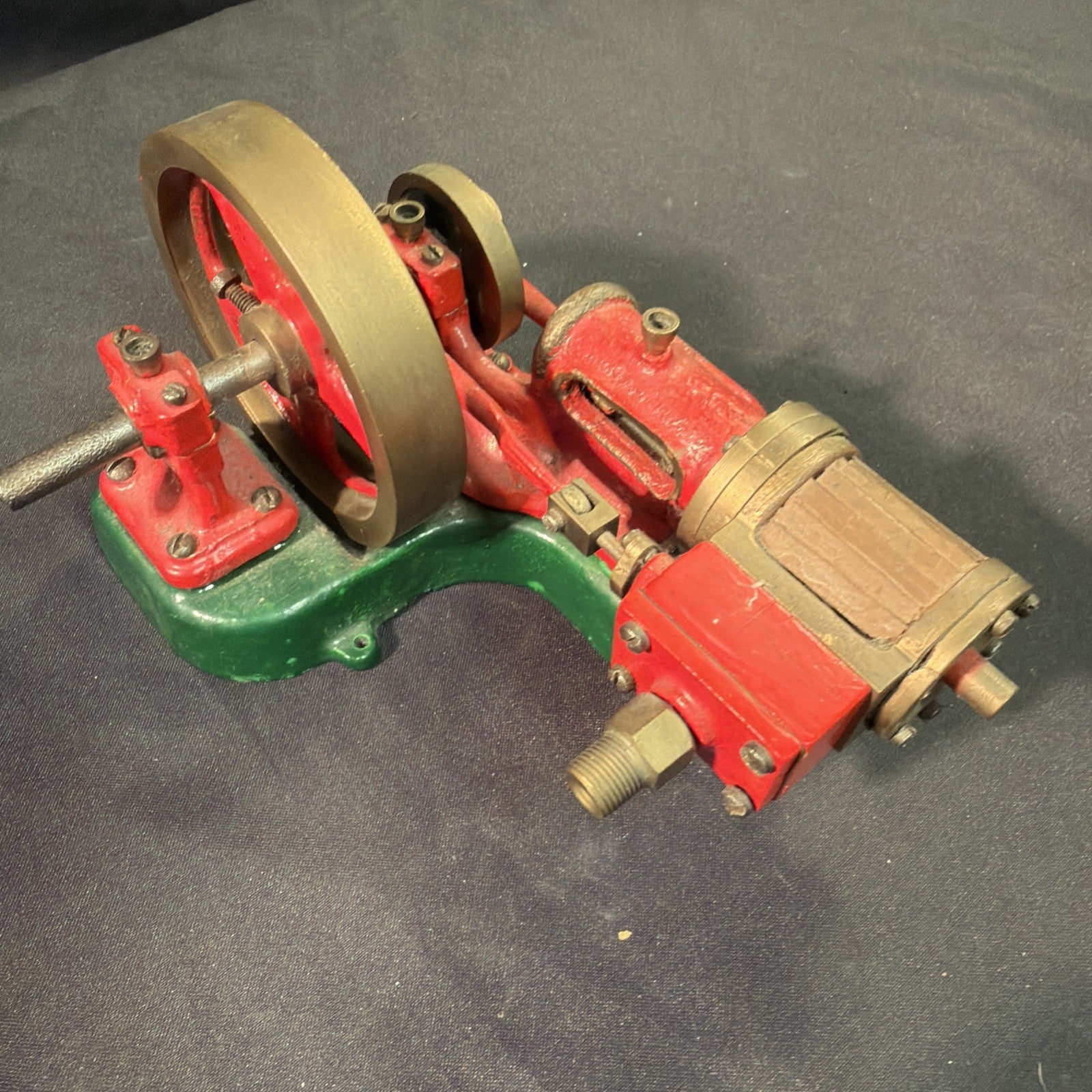 Antique Miniature Horizontal Live Steam Engine - Stuart Models? - (2035)