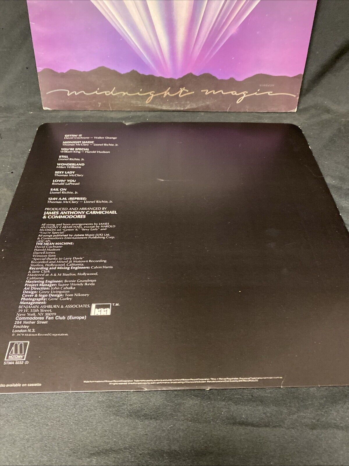 VINYL RECORD - Commodores - Midnight Magic Motown 1979 - STMA8032 - (5678)
