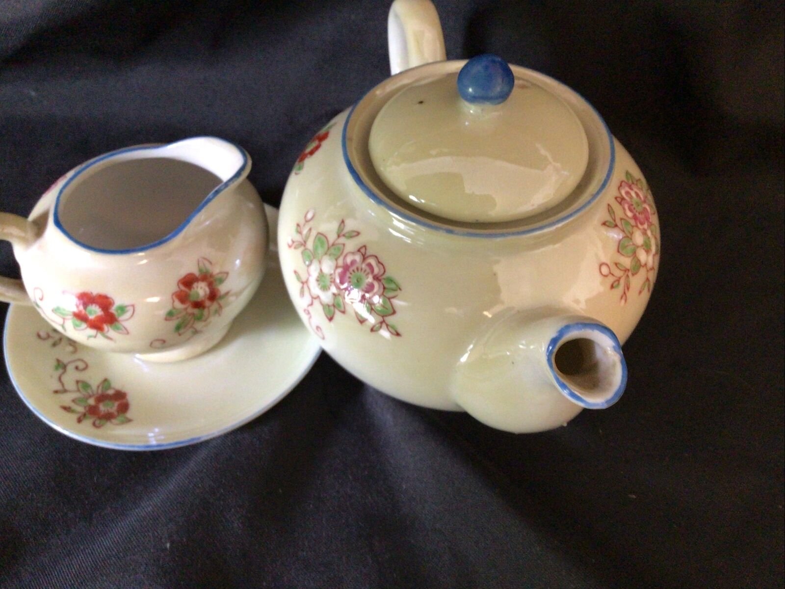 Teapot Collectors Small Ceramic Vintage set 10cm Made in Japan - (8632)