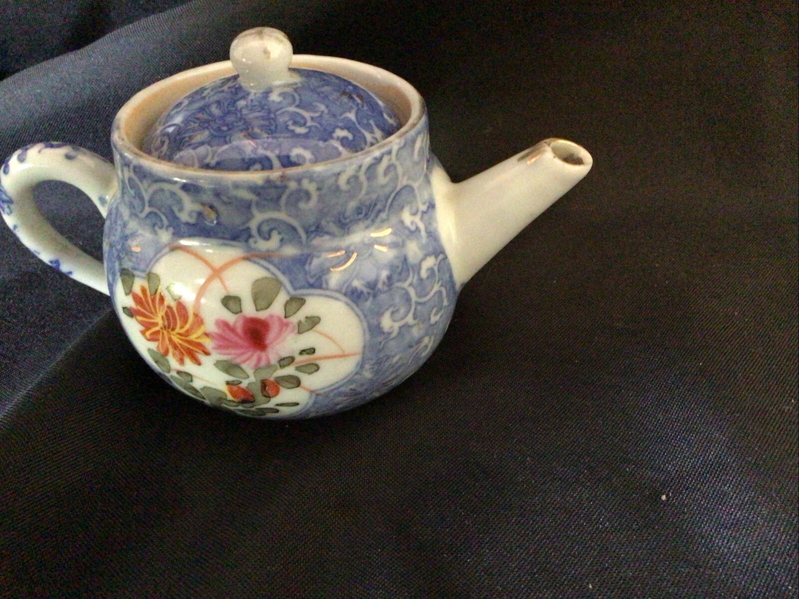 Teapot Collectors Small Ceramic Vintage 6cm Japanese Style - (8370)