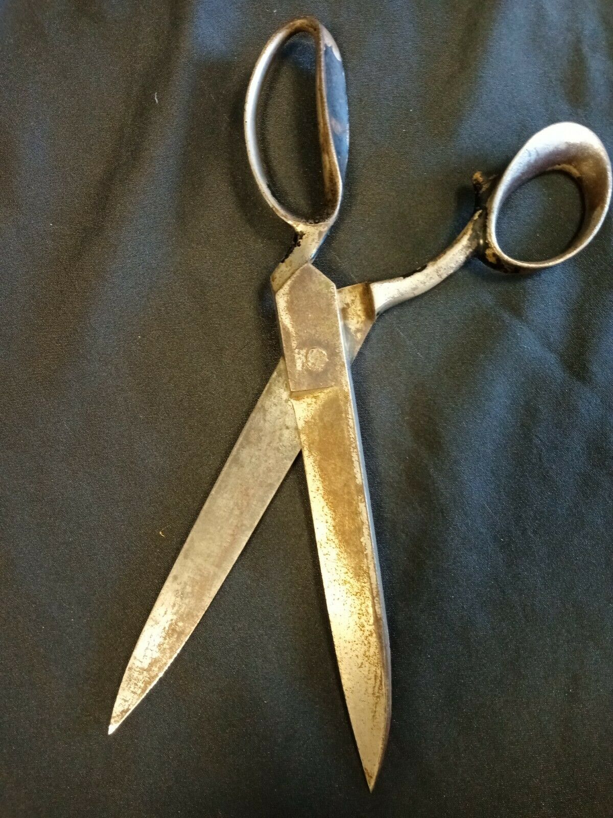 Antique Tailors Shears Scissors  R. Heinisch Newark N.J USA 1835  - (7927)