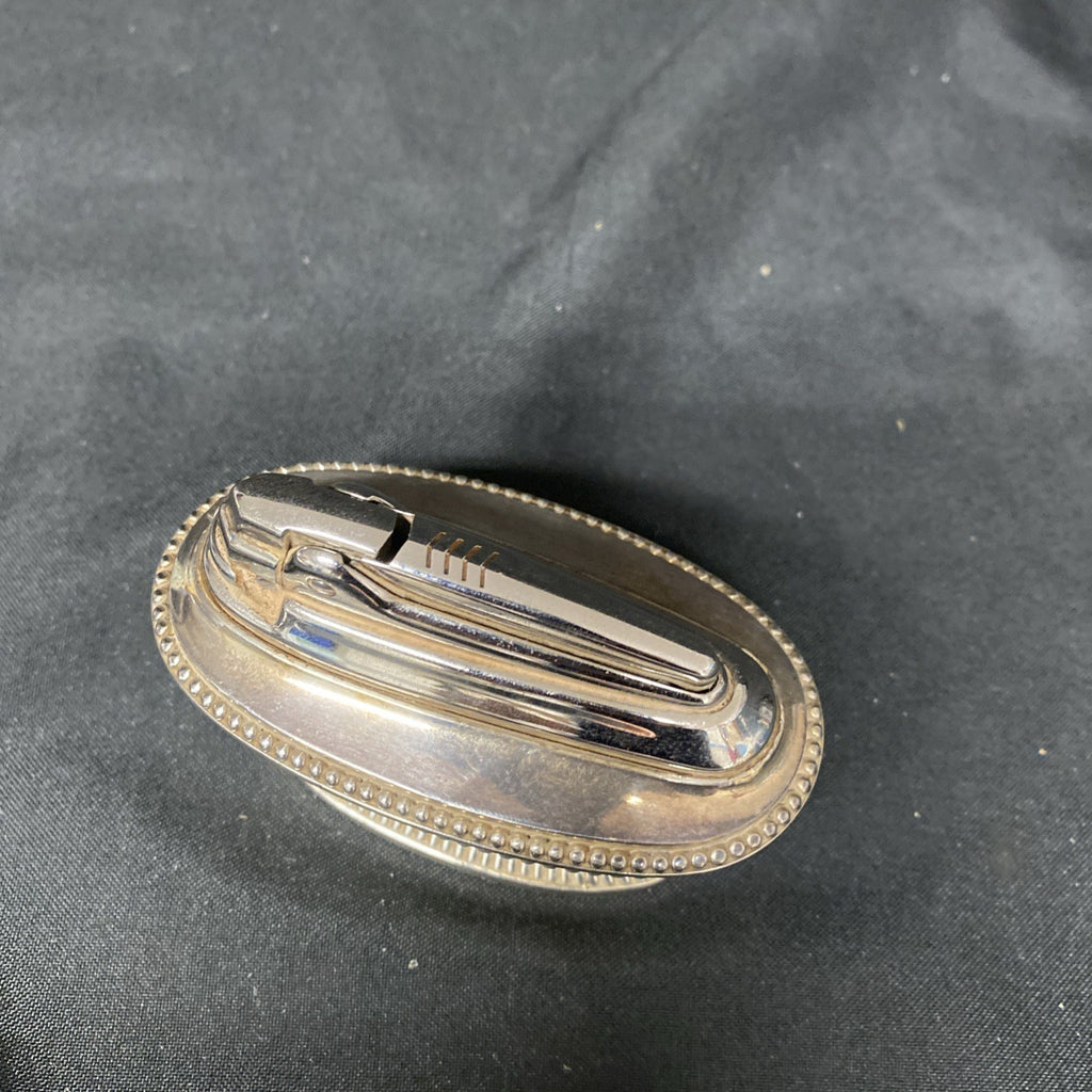 Ronson Vintage silver plated table top lighter - (1704)