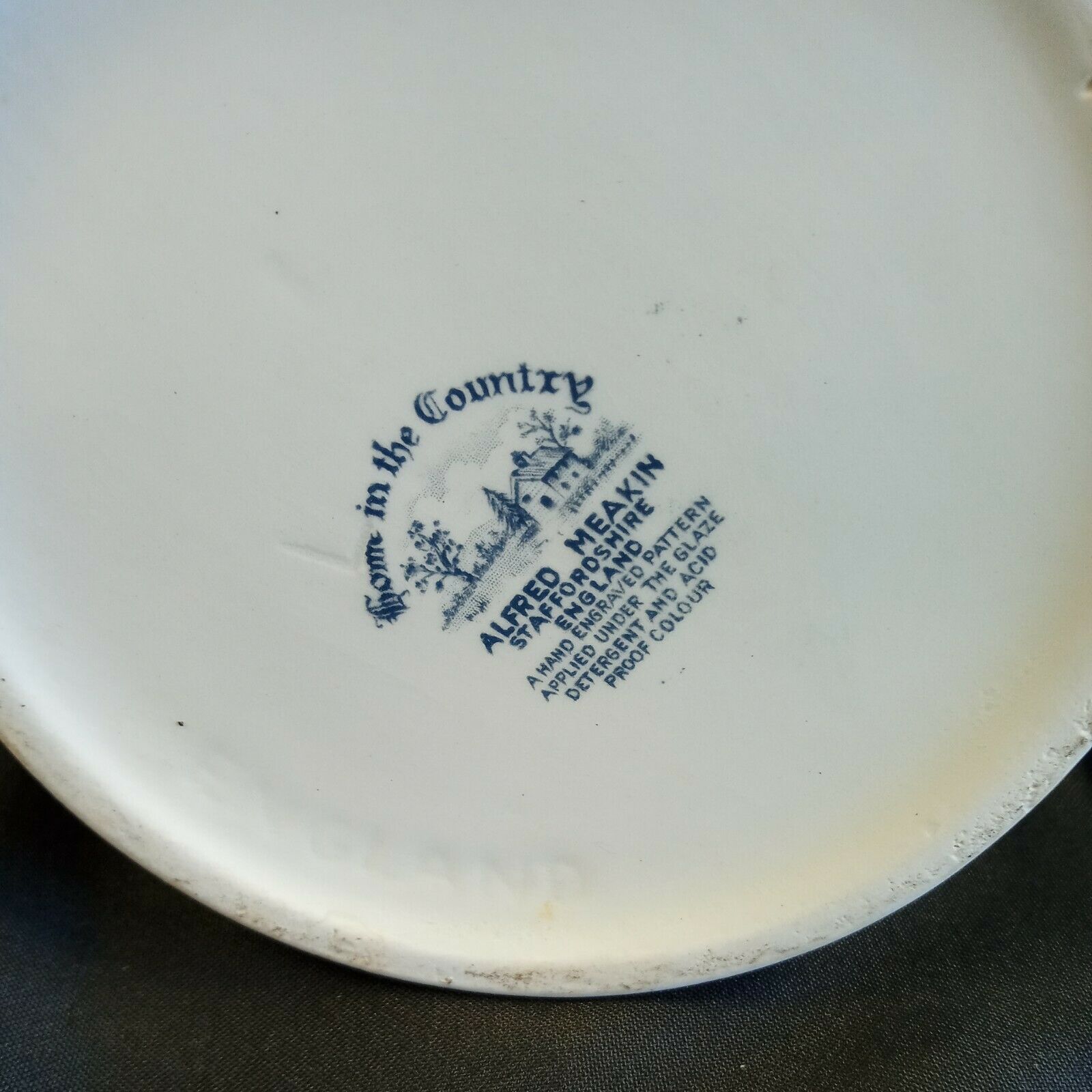 Alfred Meakin Home In The Country Teapot with lid - (8116)