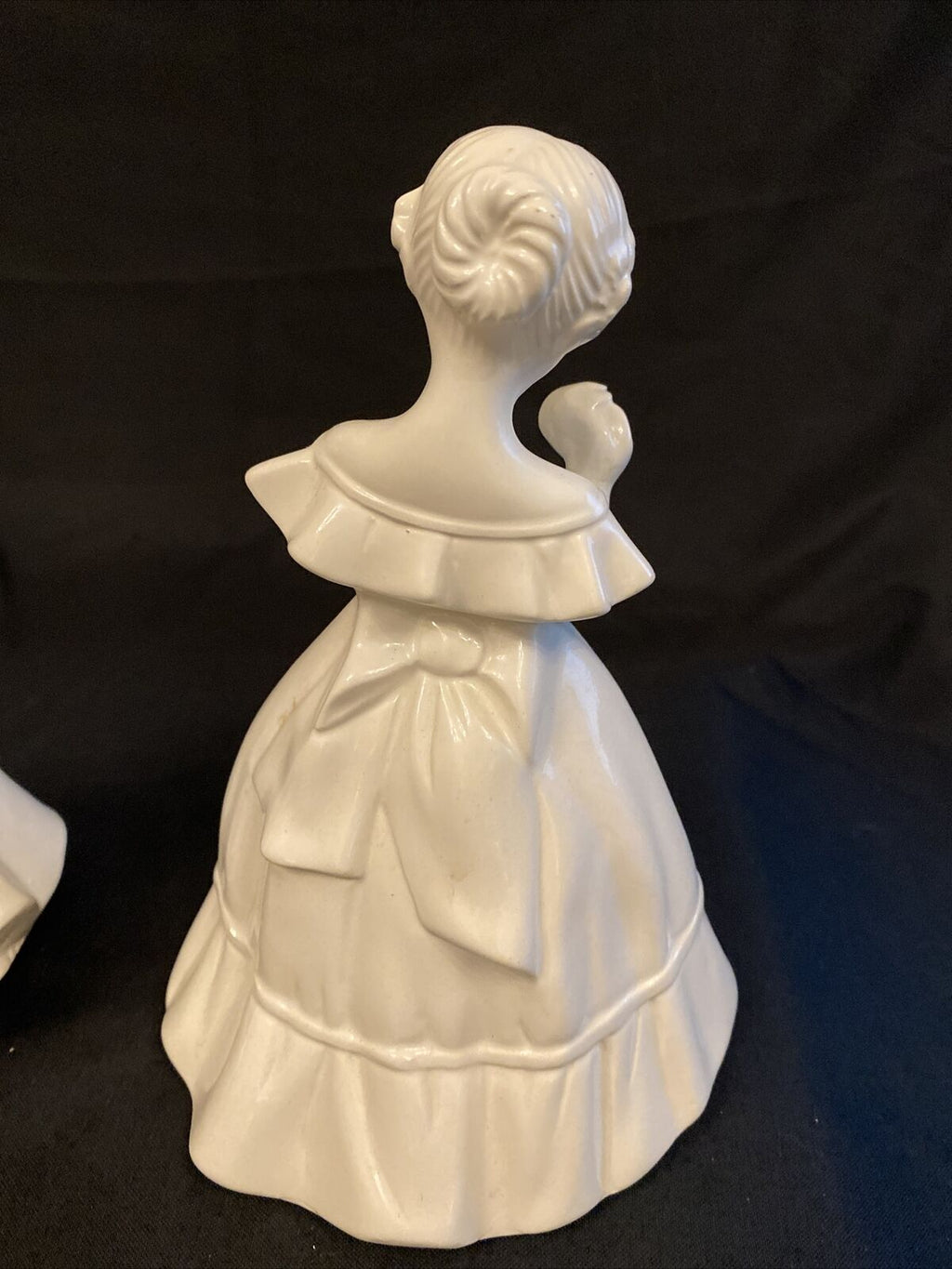 Vintage Blanc De Chine Two figures of girls Porcelain - (8474)