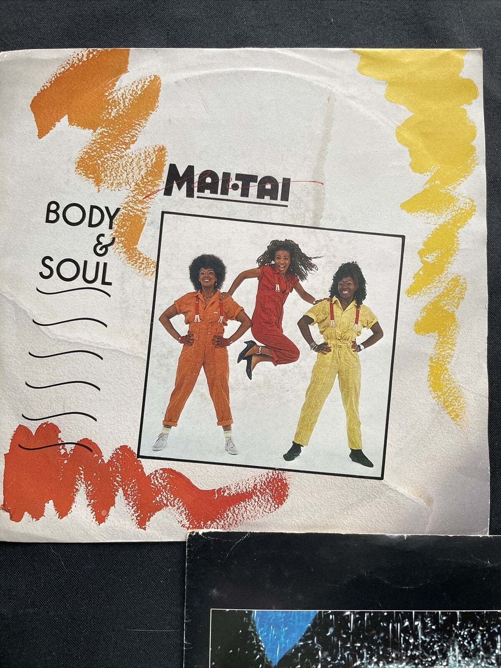 Vinyl Records 7" Singles 3 x 1980's Buck's Fizz Picture Disc + 2 others - 9401