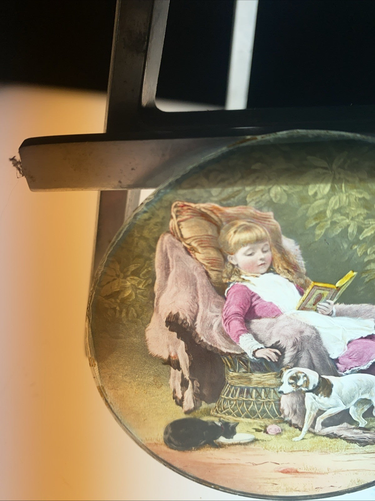 Magic Lantern Victorian Glass Round Handpainted Slide Reading with friends (1128