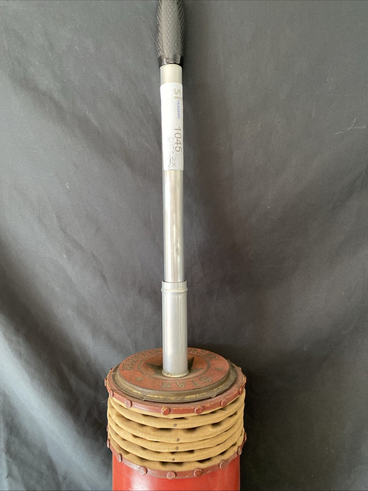 Antique STAR Vacuum Cleaner 1910 - 1938 Lovely museum / prop condition - (1045)