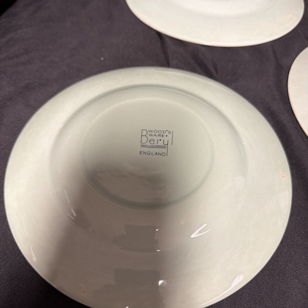 Wood's Ware Beryl Utility Green 1940's Ceramic Tea Plates 20cm D. x 5 GC - (1917) 
