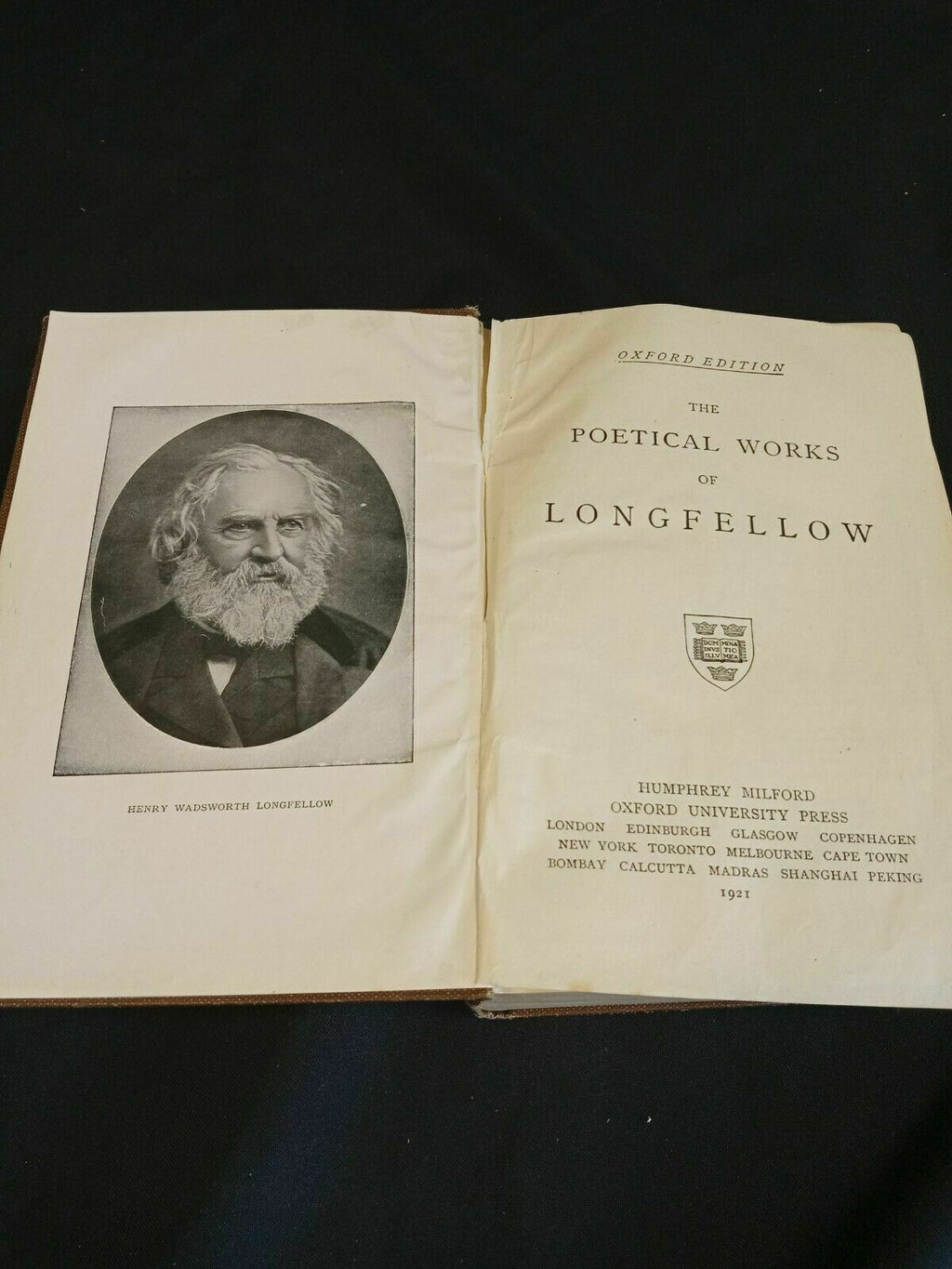 The Poetical Works of Longfellow - 1921 Oxford edition - Good  condition (7811)