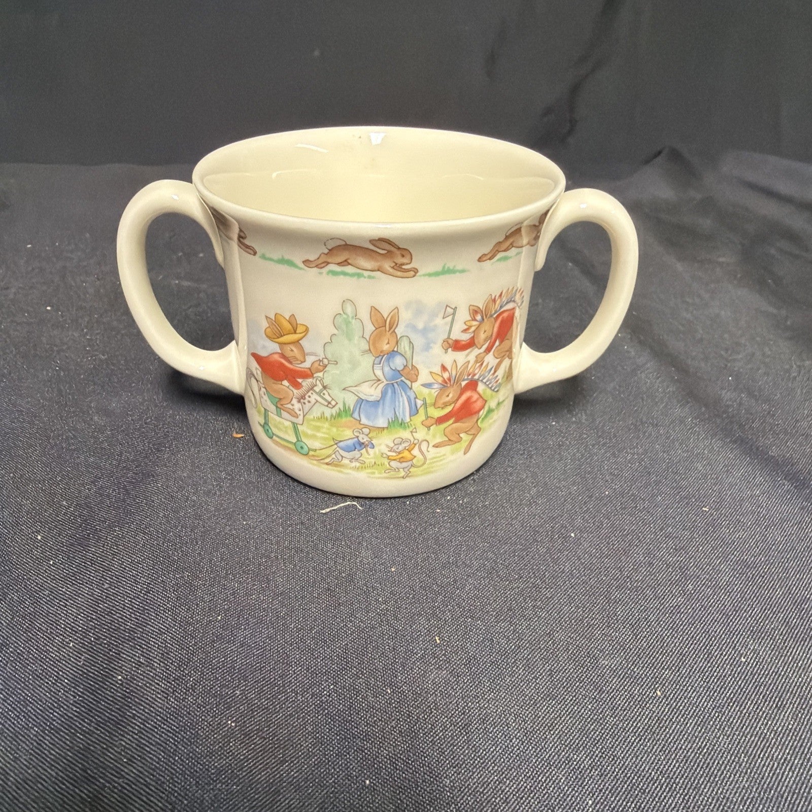 Royal Doulton Bunnykins Two Handled Cup Cowboys & Indians Vintage - (1894)