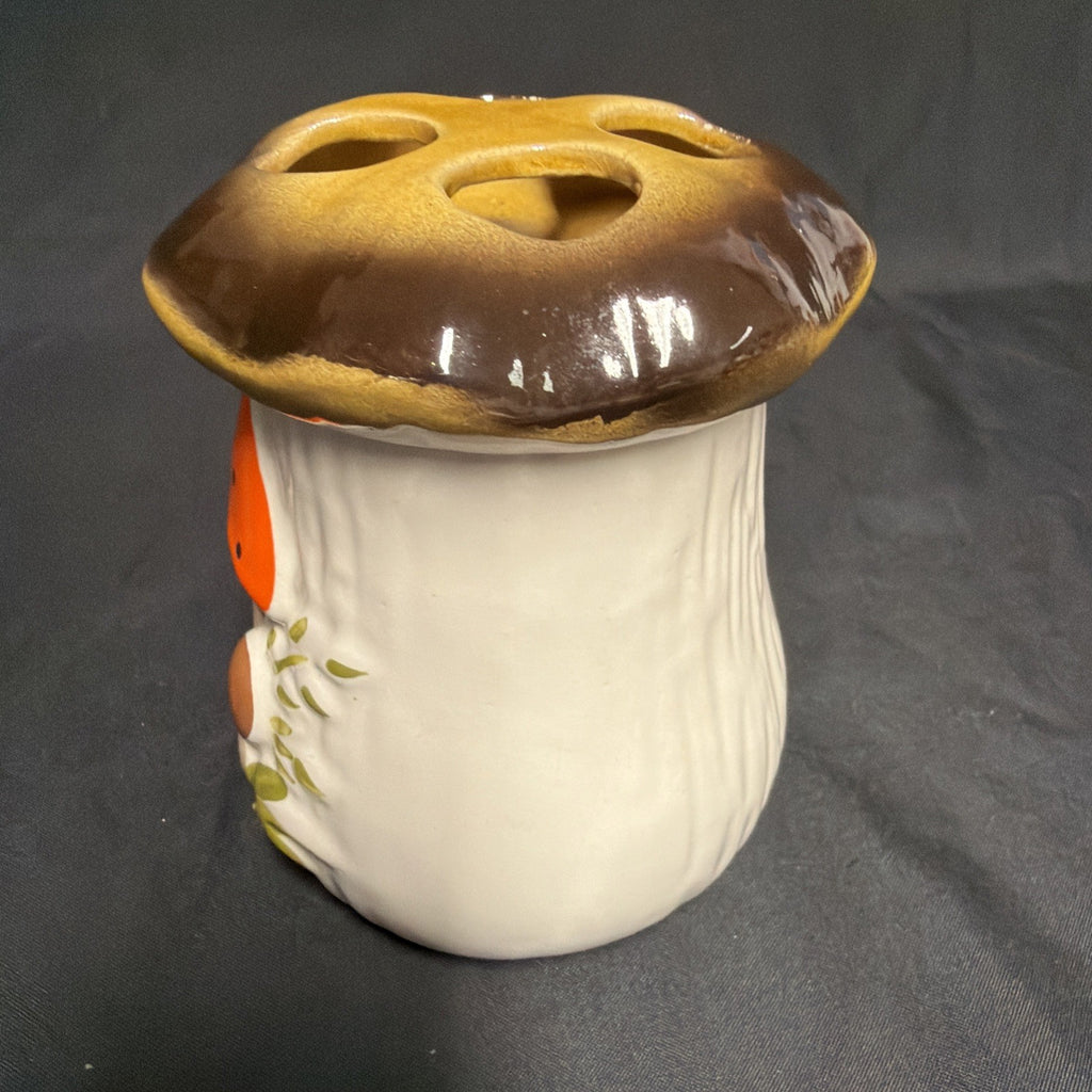 Merry Mushroom 1973 Sears Laurentian pottery Canada Utensil Holder - (1850)