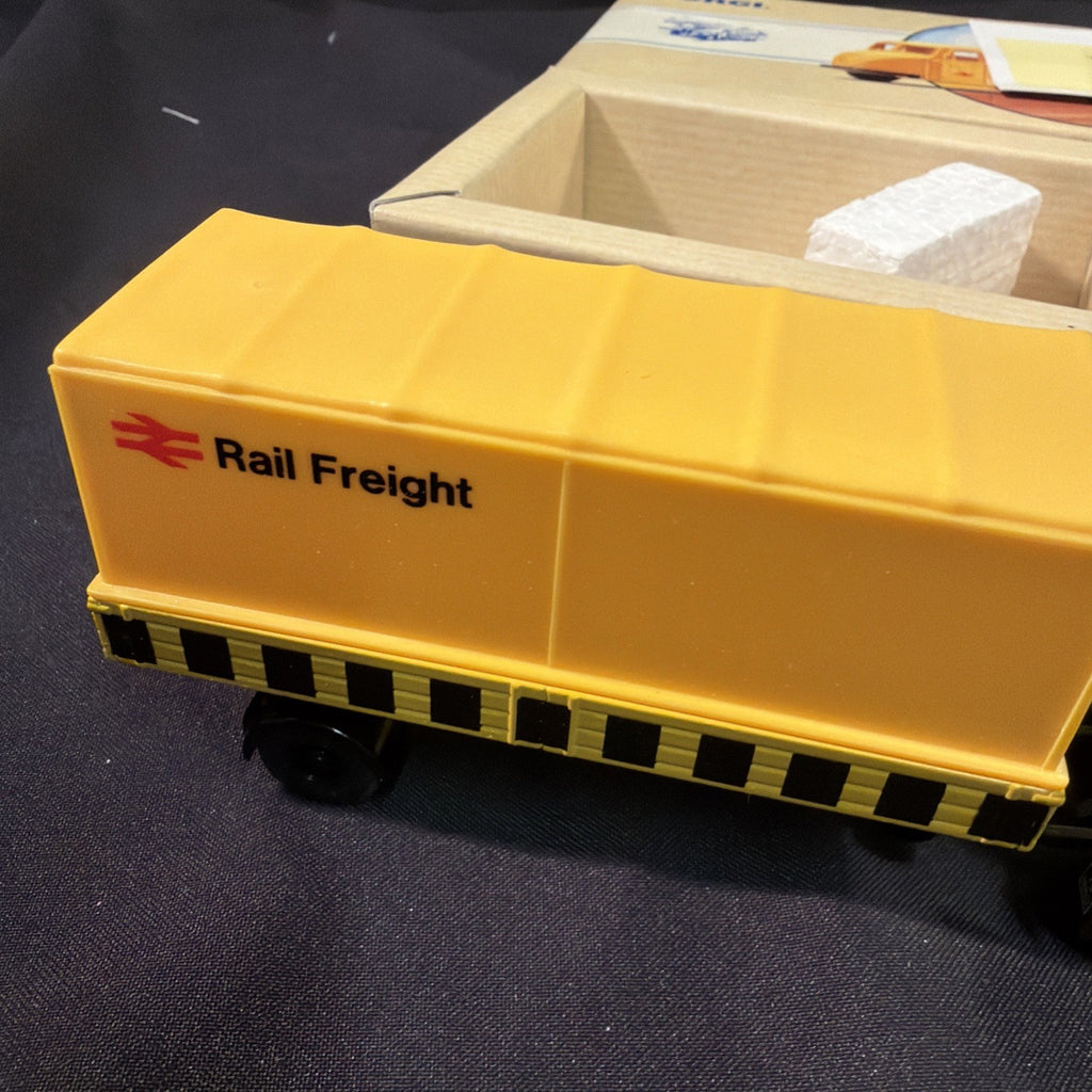 CORGI Classic Scammell Scarab 97910 Rail Freight LE #4964 of #7790 1993 - (2043)
