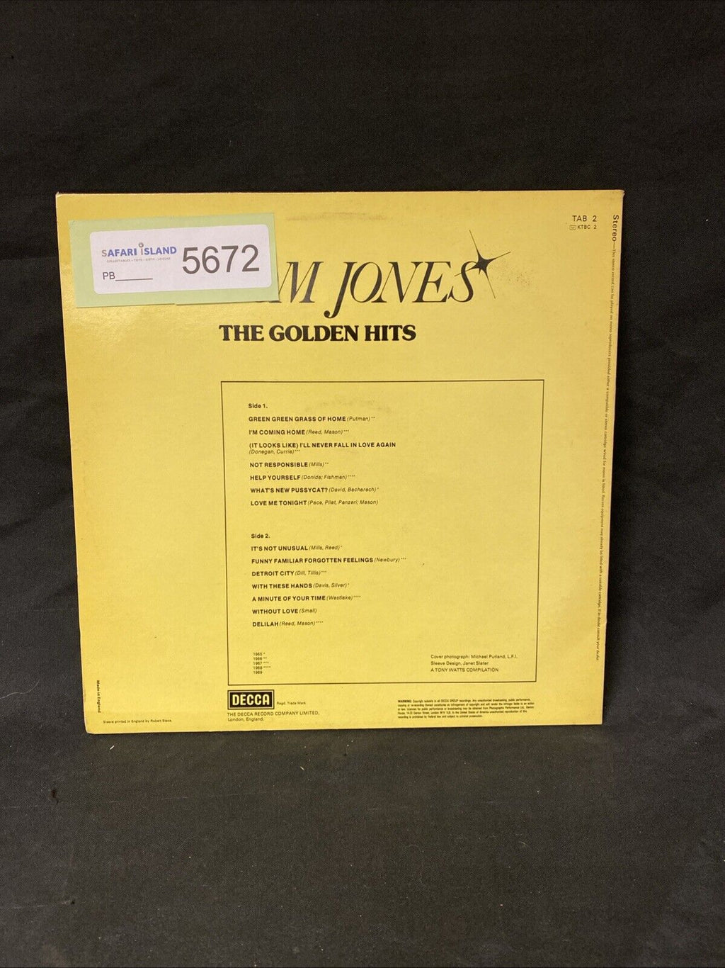 VINYL RECORD - Tom Jones - The Golden Years Excellent Cond KTBC2 -(5672)