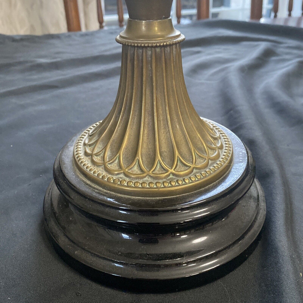 Oil Lamp brass Victoria Patent Aladdin chimney glass bulb - 9402